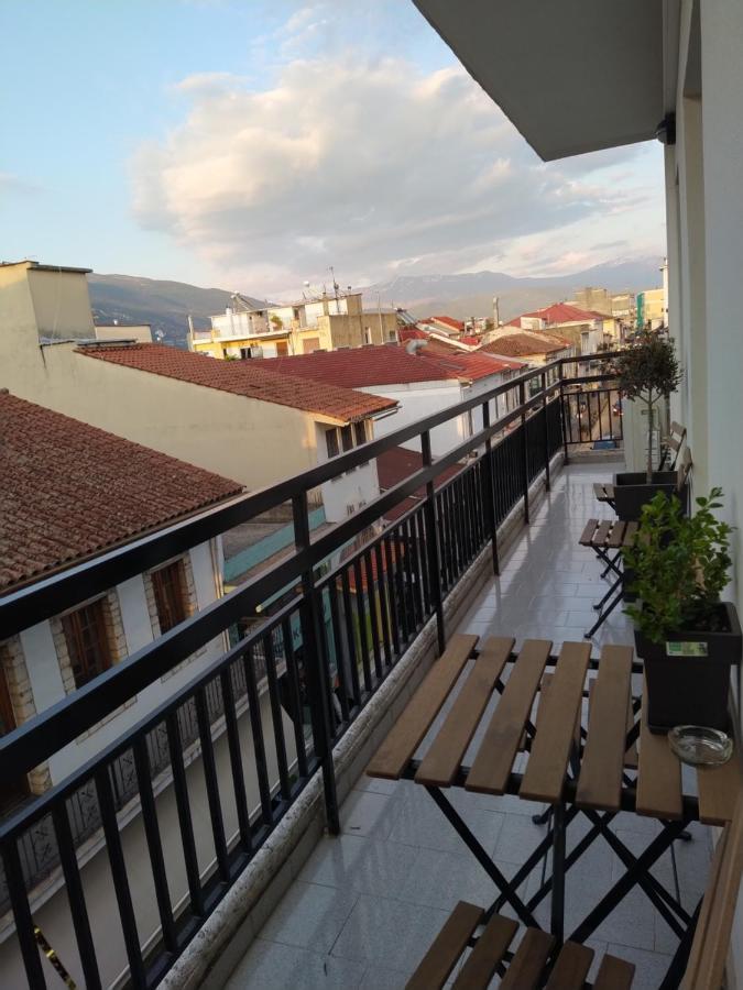 Wood & White Apartment In Historic Center With 2 Bedrooms Ioannina Exterior foto